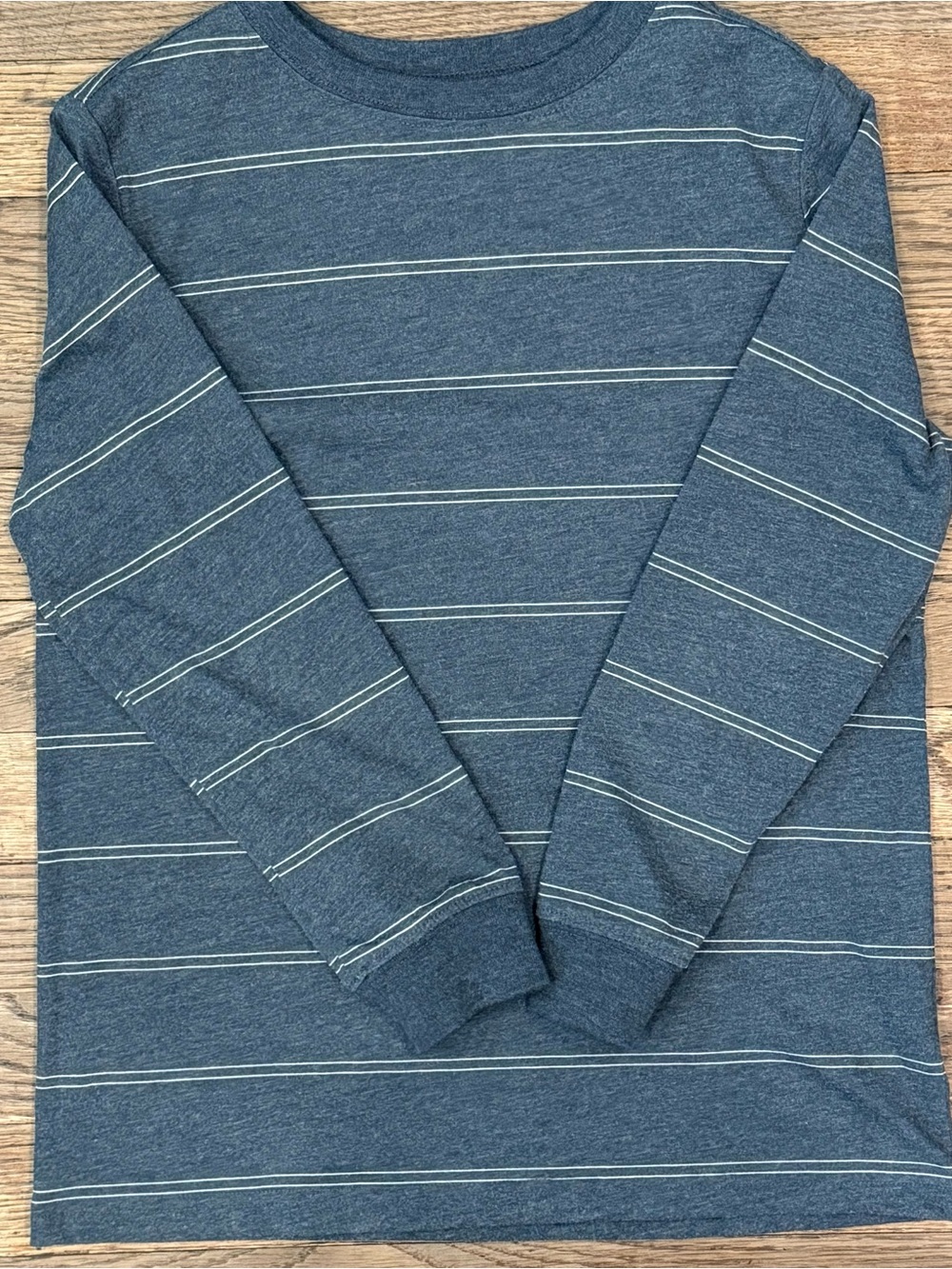 Carter's Boys Size 8 Long-Sleeve Tops Bundle - Picture 3 of 11